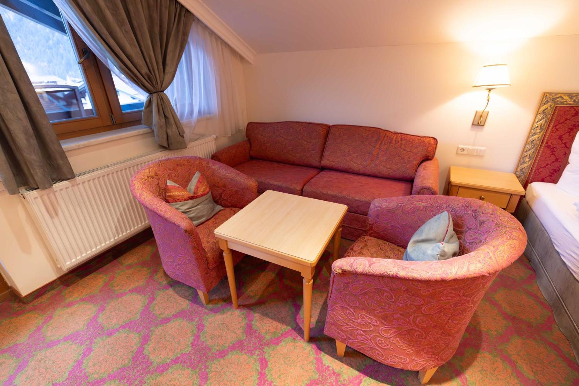 Heart Hotel Nordstern Майрхофен Экстерьер фото
