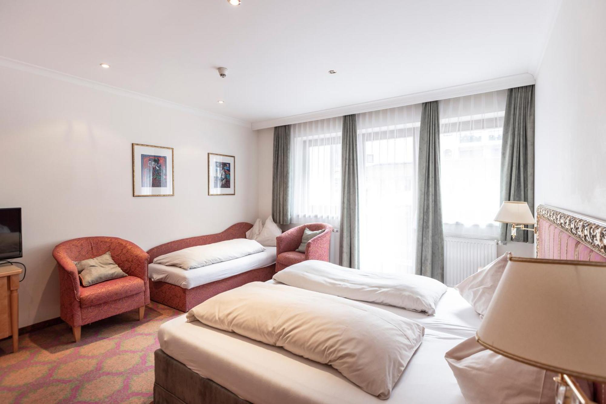 Heart Hotel Nordstern Майрхофен Экстерьер фото