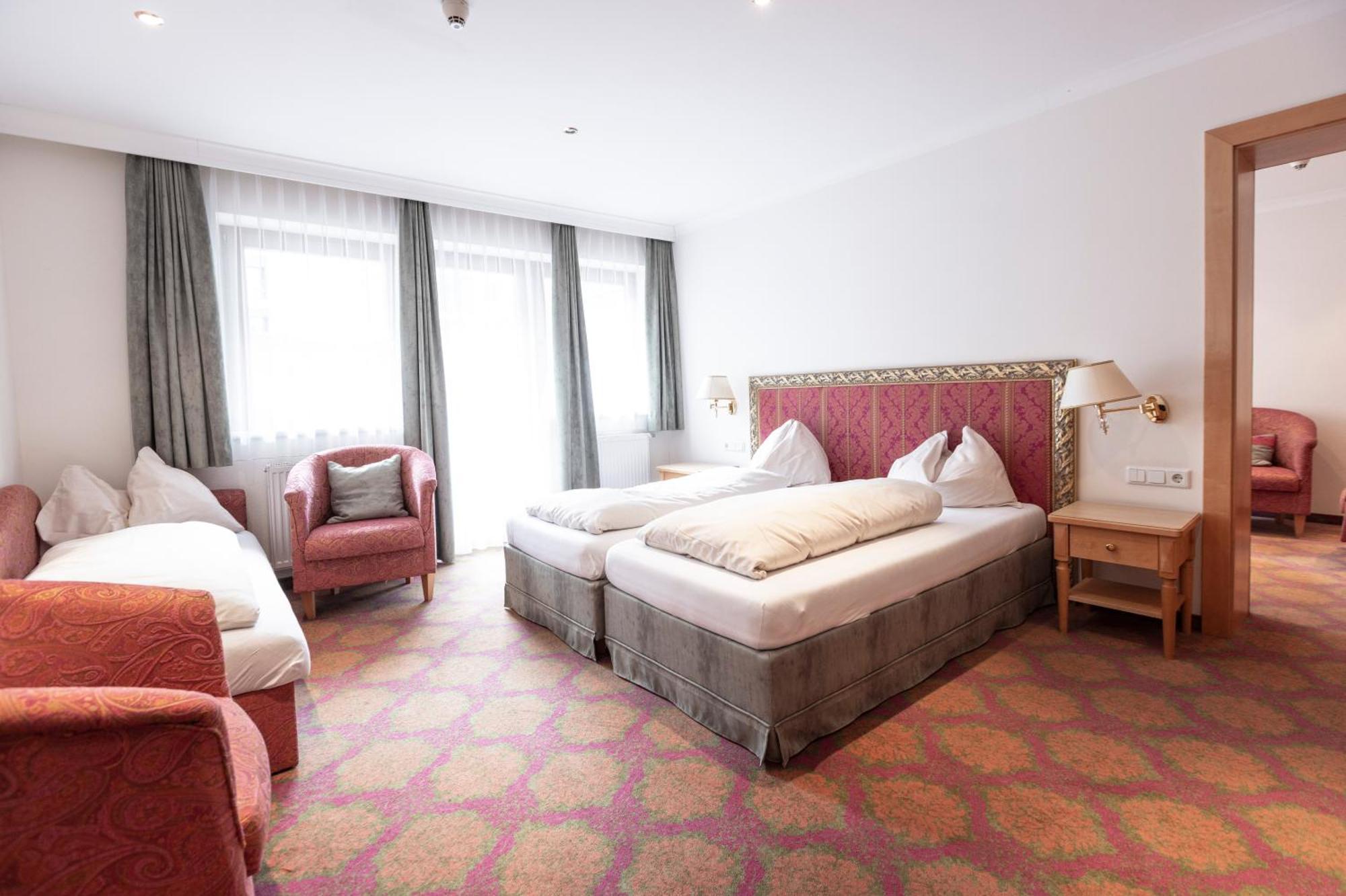 Heart Hotel Nordstern Майрхофен Экстерьер фото