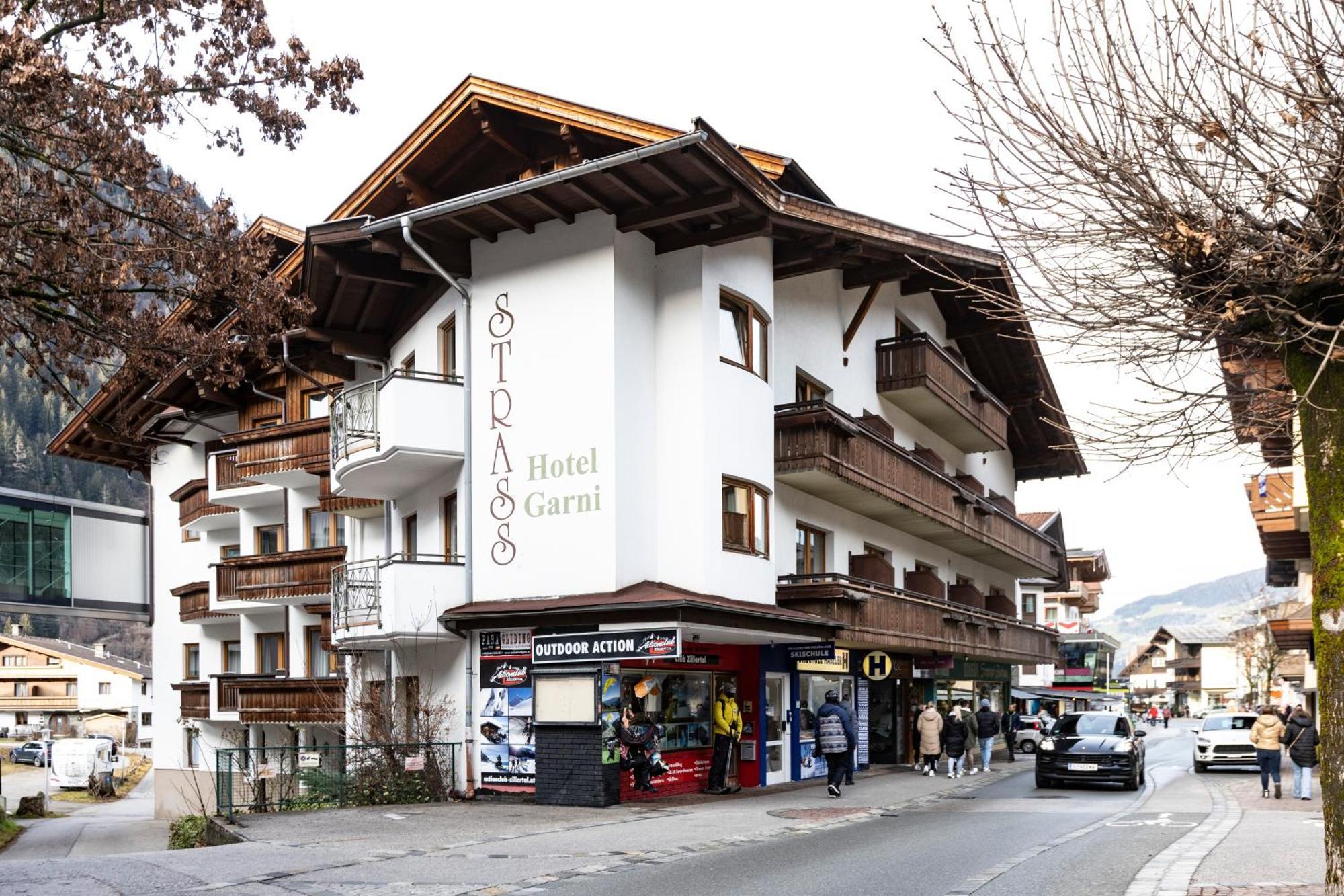 Heart Hotel Nordstern Майрхофен Экстерьер фото